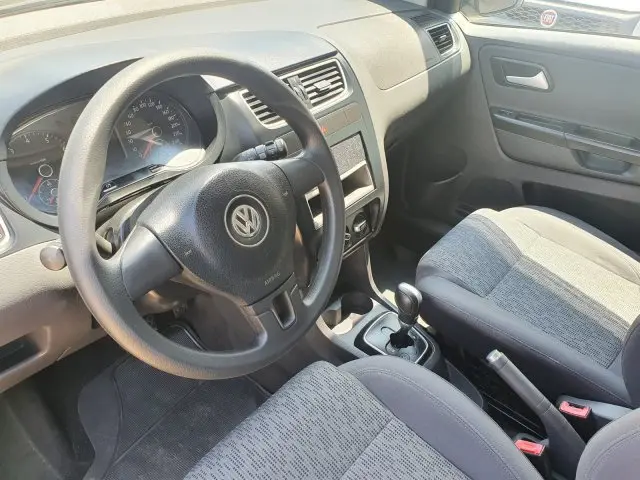 FOX - 1.6 MI 8V 4P AUTOMATIZADO