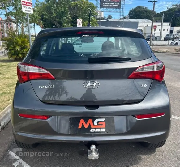 HB20 1.6 Comfort Plus 16V