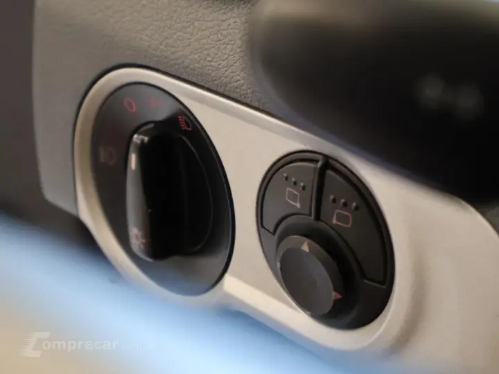 SAVEIRO 1.6 MI Surf CS 8V