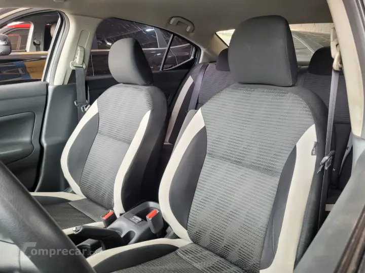 VERSA Advance 1.6 16V Flex Aut.