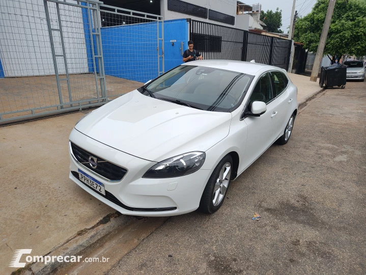 V40 2.0 T4 Dynamic Turbo