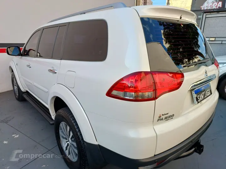 Pajero HPE 3.2 4x4 T.I. Dies. 5p Aut.