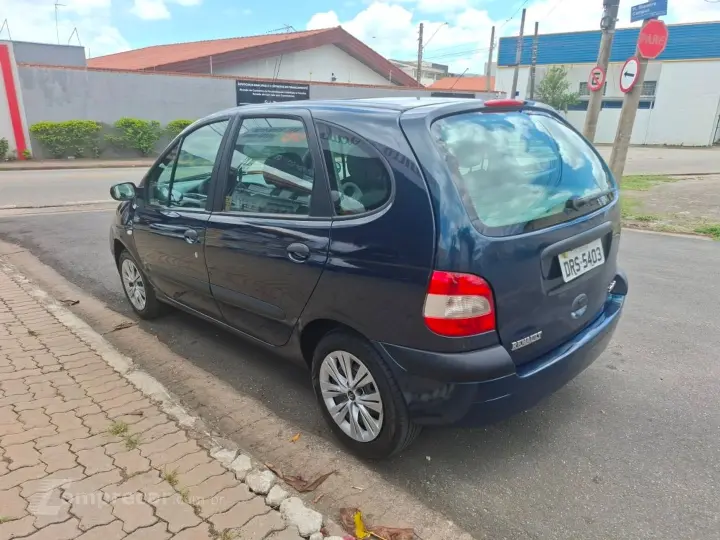 Scénic 1.6 Authentique 16V Flex 4P Manual