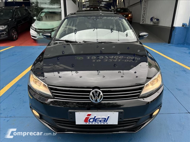 JETTA 2.0 COMFORTLINE FLEX 4P TIPTRONIC