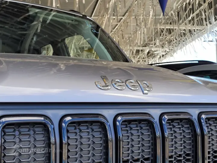 Renegade Sport T270 1.3 TB 4x2 Flex Aut.