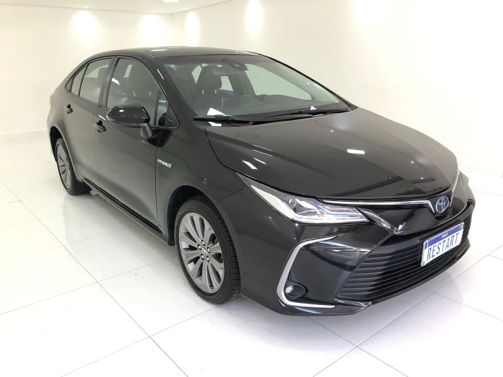 COROLLA 1.8 VVT-I Hybrid Altis