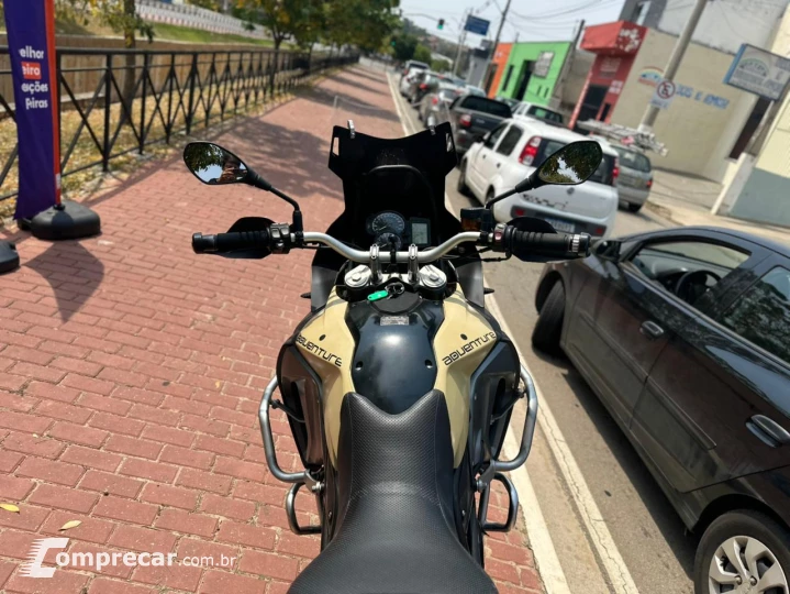 F800 GS ADVENTURE