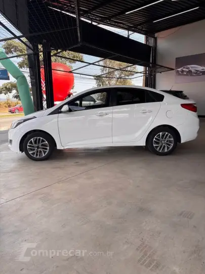 Hb20S C.Style/C.Plus1.6 Flex 16V Aut. 4p