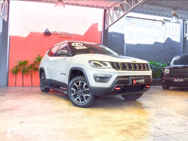 COMPASS 2.0 16V DIESEL TRAILHAWK 4X4 AUTOMÁTICO