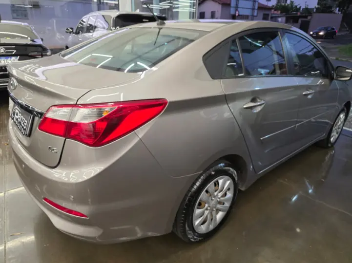 HB20S 1.6 Comfort Plus 16V