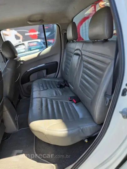 L200 Triton HPE 3.2 CD TB Int.Diesel Aut