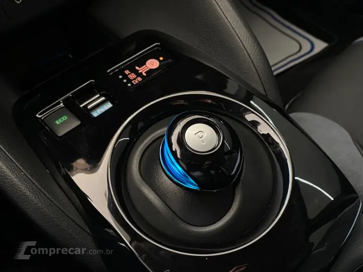 LEAF Aut. (Elétrico)