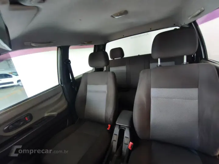 L200 2.5 GLS Outdoor 4X4 CD 8V Turbo Intercooler