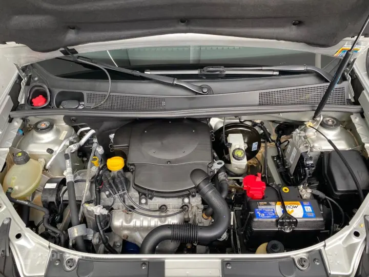 LOGAN Expression Hi-Flex 1.6 8V 4p