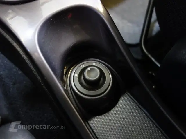 DUSTER - 1.6 4X2 16V 4P MANUAL