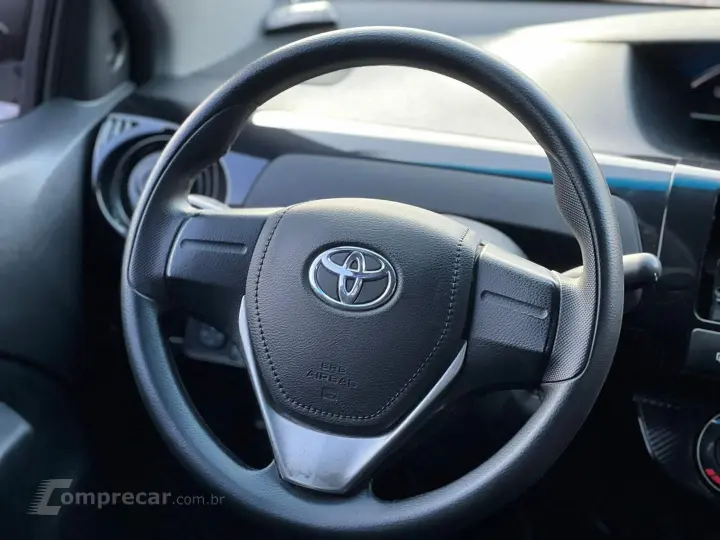 Etios 1.5 X Sedan 16V Flex 4P Manual