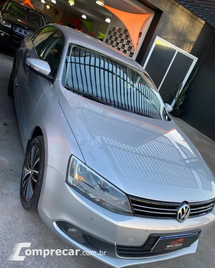 JETTA 2.0 TSI Highline 211cv