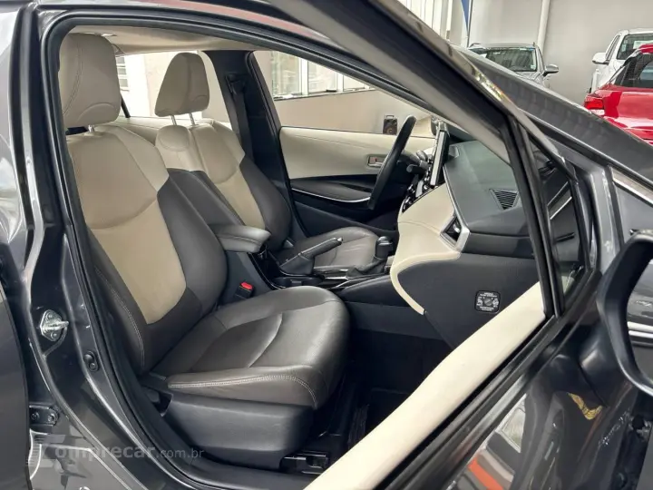 Corolla Altis Prem. 1.8 Aut. (Híbrido)