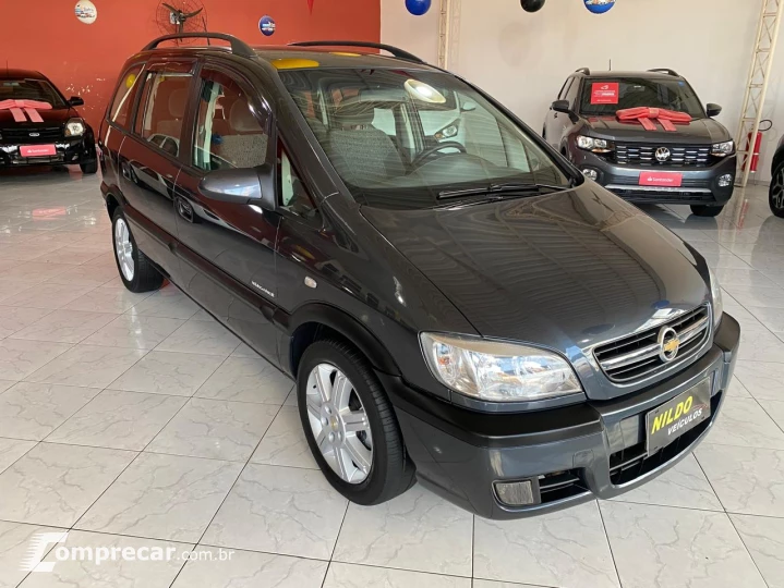 ZAFIRA 2.0 MPFI Elegance 8V