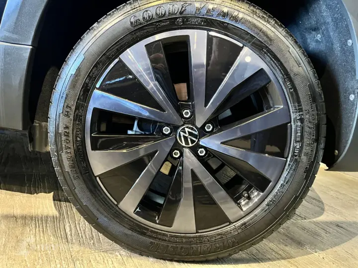 Taos 1.4 16V 4P FLEX 250 TSI CONFORTLINE AUTOMÁTICO