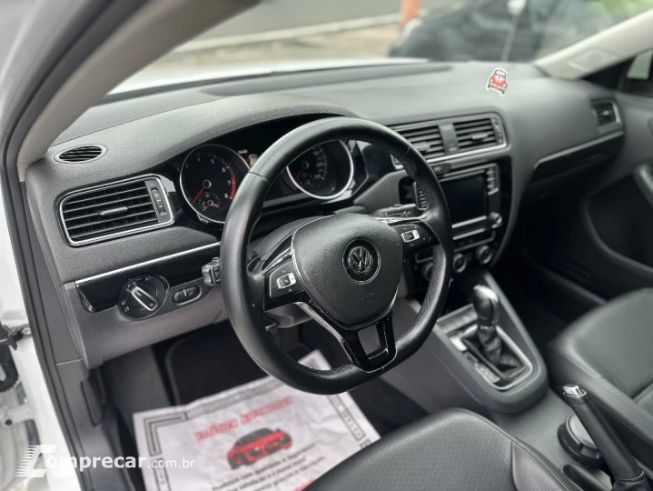 JETTA 2.0 TSI HIGHLINE 211CV GASOLINA 4P TIPTRONIC