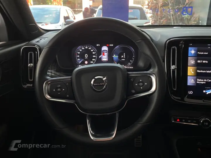 XC40 T5 RDESIGN (HIBRIDO)