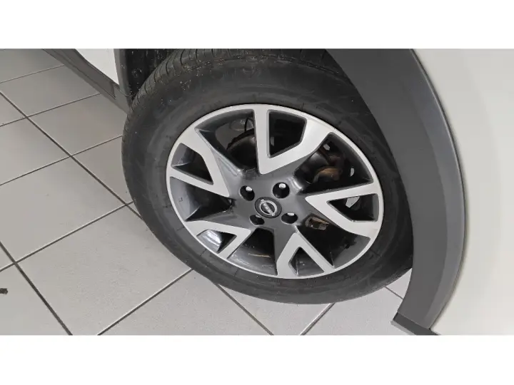 KICKS Sense 1.6 16V Flex Aut.