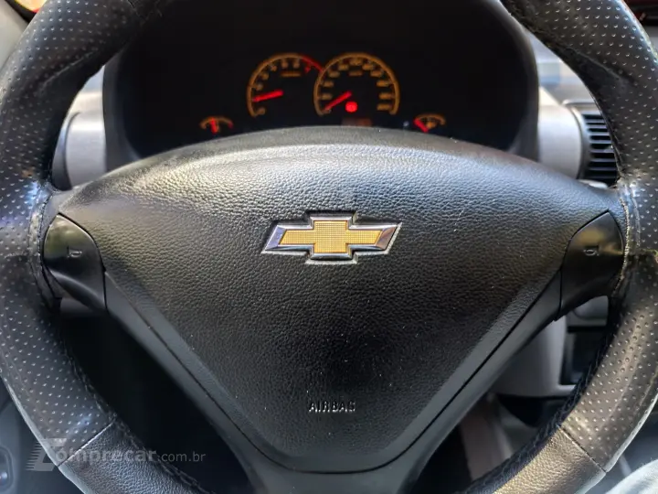 CLASSIC 1.0 MPFI LS 8V FLEX 4P MANUAL