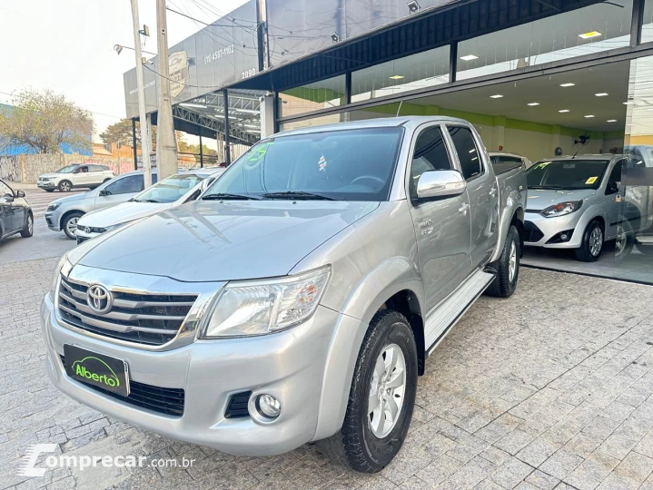 HILUX 2.7 SR 4X2 CD 16V