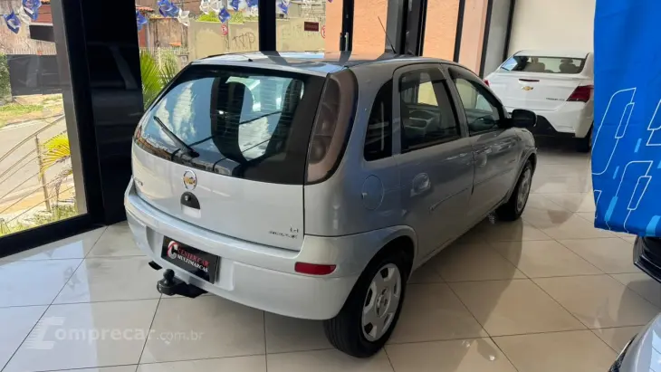 CORSA 1.4 MPFI Premium 8V