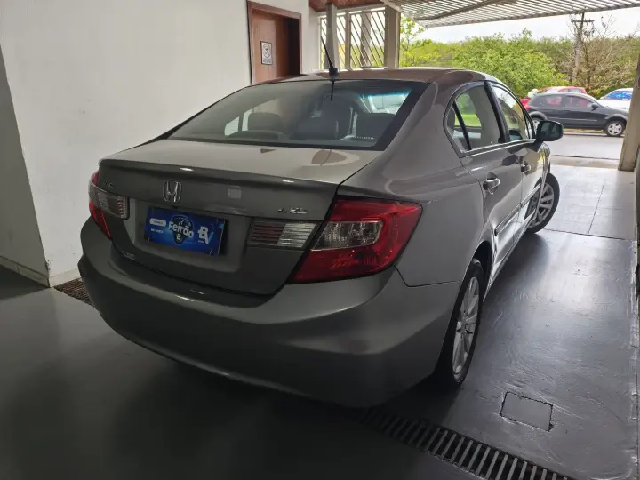 CIVIC 1.8 LXS 16V FLEX 4P AUTOMÁTICO