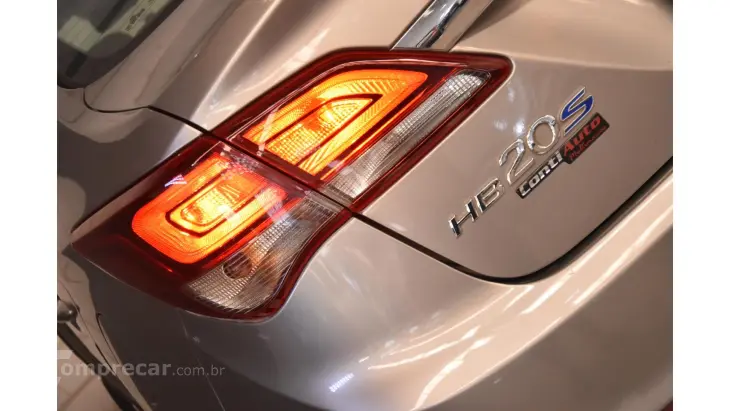 HB20S - 1.6 STYLE 16V 4P AUTOMÁTICO