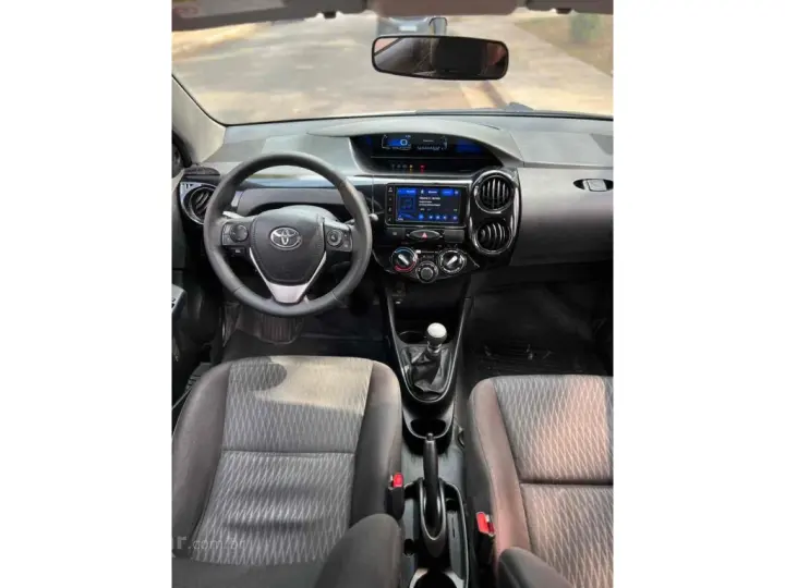 ETIOS 1.3 X 16V FLEX 4P MANUAL