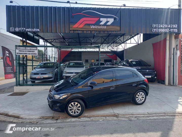 Onix Hatch 1.4 4P FLEX LT AUTOMÁTICO