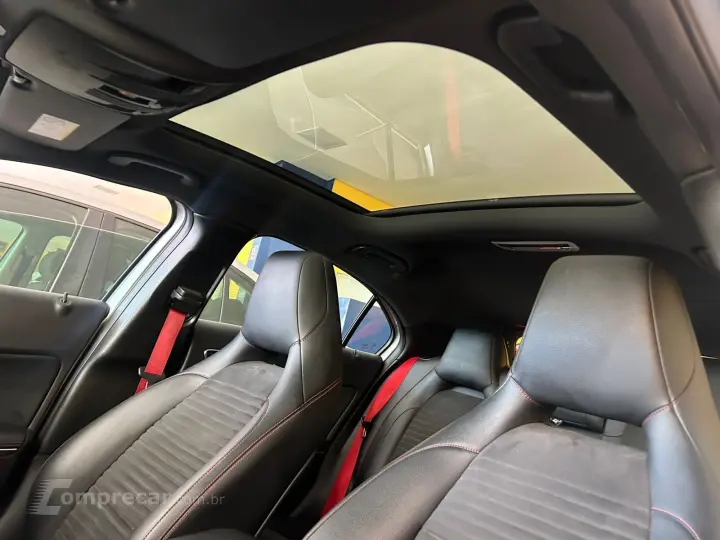 Classe Sport 4MATIC 2.0 16V 211cv Aut.