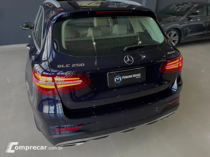 GLC 250 Sport 4MATIC 2.0 TB 16V Aut.