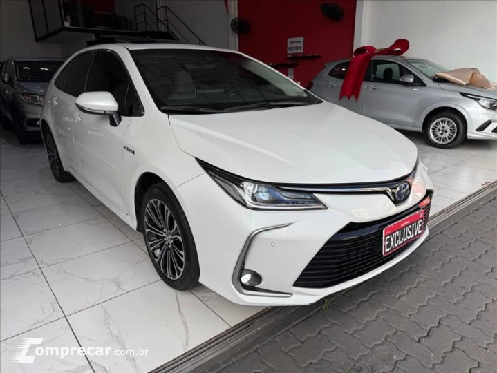 COROLLA 1.8 VVT-I Hybrid Altis