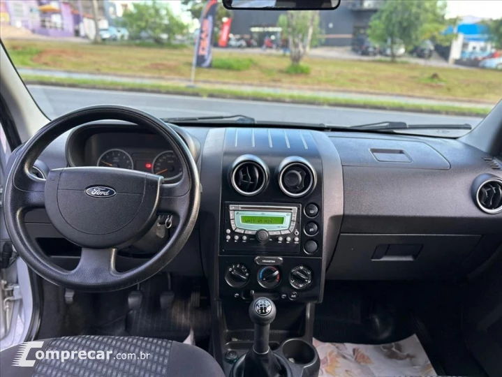 ECOSPORT 1.6 XLS 8V