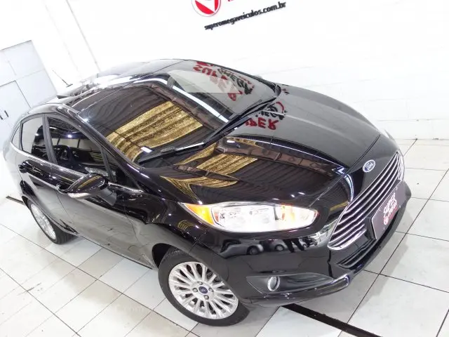 FIESTA SEDAN - 1.6 TITANIUM SEDAN 16V 4P POWERSHIFT