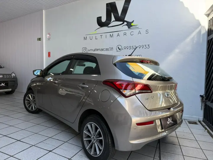 HB20 1.6 Comfort Style 16V