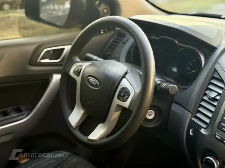 Ranger XLT 2.5 16V 4x2 CD Flex