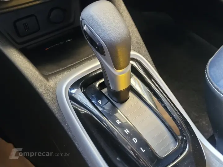 TRACKER Premier 1.2 Turbo 12V Flex Aut.