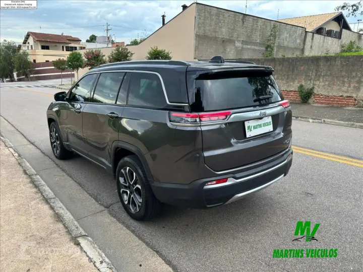 COMMANDER 1.3 T270 TURBO FLEX LIMITED AT6