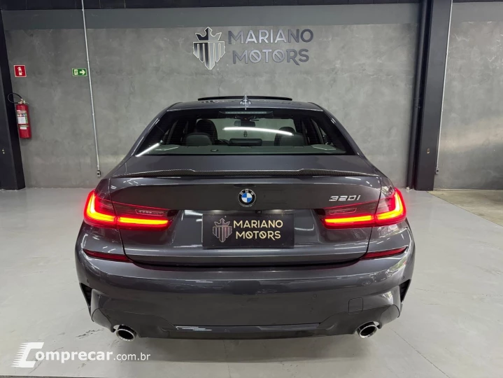 320i 2.0 16V TURBO GASOLINA M SPORT AUTOMÁTICO