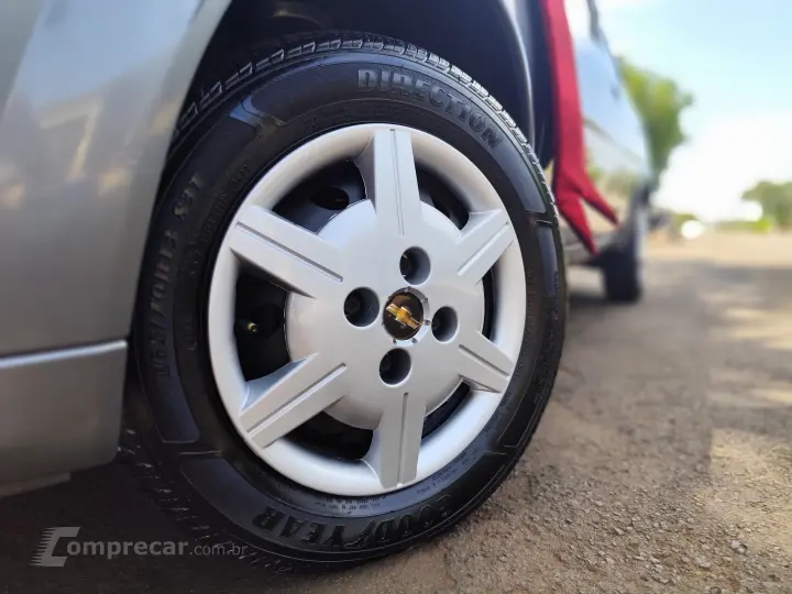 CLASSIC 1.0 MPFI LS 8V FLEX 4P MANUAL