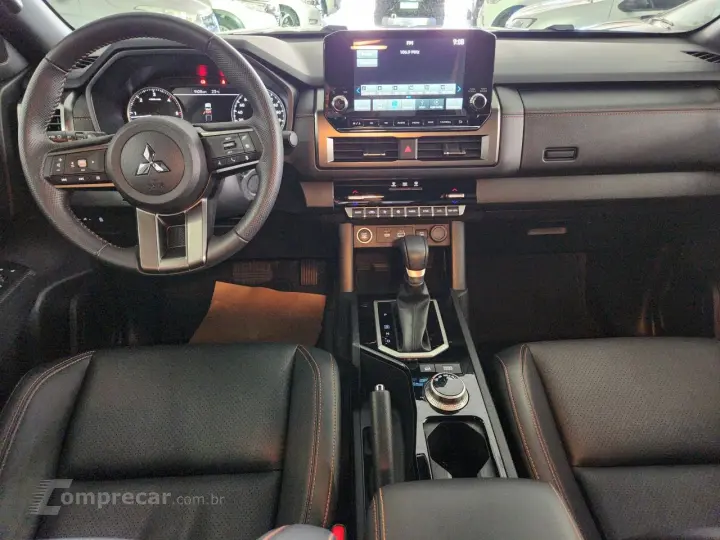 Triton  2.4 KATANA BITURBO DIESEL CABINE DUPLA 4X4 AUTOMÁTIC