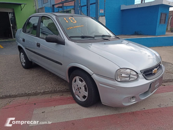 CORSA 1.0 MPFI Classic Sedan Life 8V