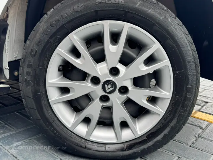 LOGAN 1.0 12V SCE ZEN