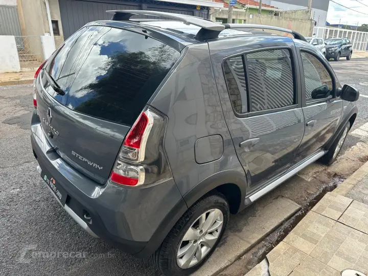 Sandero 1.6 16V 4P FLEX STEPWAY AUTOMÁTICO