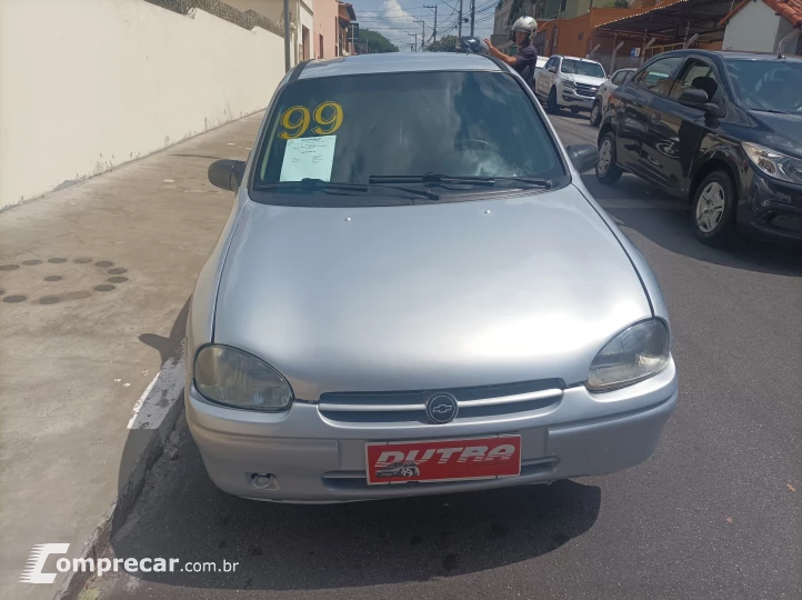 CORSA 1.0 MPFI Wind Milenium Sedan 8V